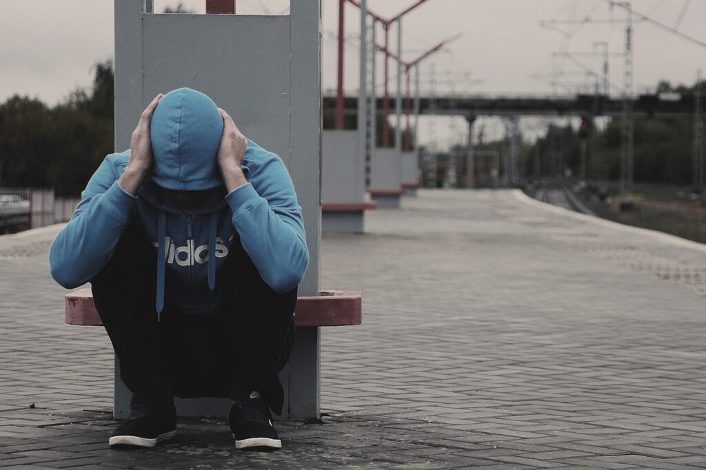 railway station, man, fear-1848972.jpg